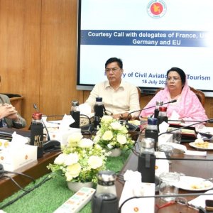 বিমানমন্ত্রী ও প্রতিমন্ত্রীর সঙ্গে ইইউ প্রতিনিধি দলের বৈঠক