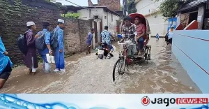 তিন ঘণ্টার বর্ষণে শহরজুড়ে জলাবদ্ধতা
