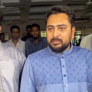 ঢাবিতে ছাত্রশক্তির অনুষ্ঠানে বিদ্যুৎ-বিভ্রাটে নাহিদের ক্ষোভ, কী ঘটেছিল?