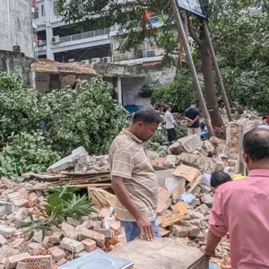 মিরপুরে স্বাস্থ্যকেন্দ্র ভাঙচুর: গাফিলতি ছিল কিনা খতিয়ে দেখা হচ্ছে