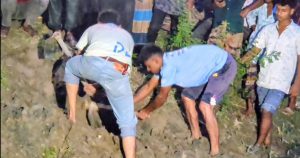 নিখোঁজের ছয় দিন পর নারীর মাটিচাপা মরদেহ উদ্ধার, সাবেক স্বামী আটক